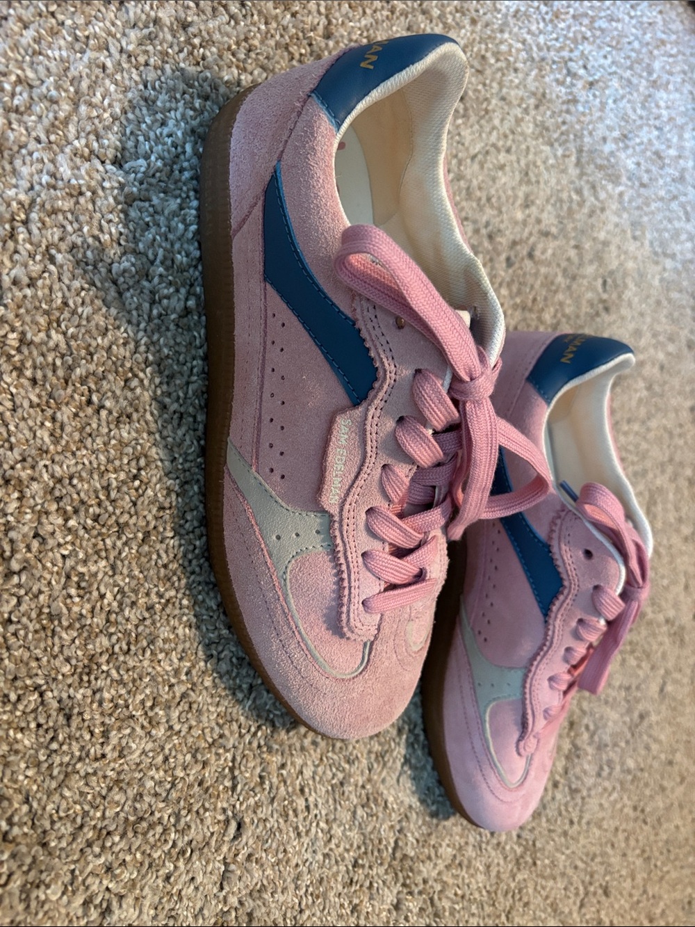 Sam Edelman Women's Pink Suede Casual Sneakers with Blue Accents